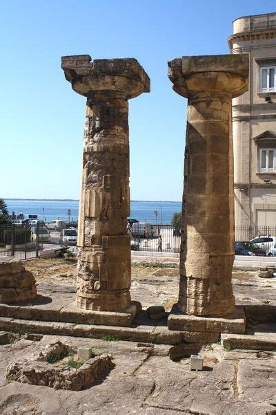 The origin of the city of Taranto dates from the 8th century BC when it was founded as a Greek colony, known as Taras. Taras gradually increased its influence, becoming a commercial power and a city-state of Magna Graecia and ruling over many of the Greek colonies in southern Italy. 